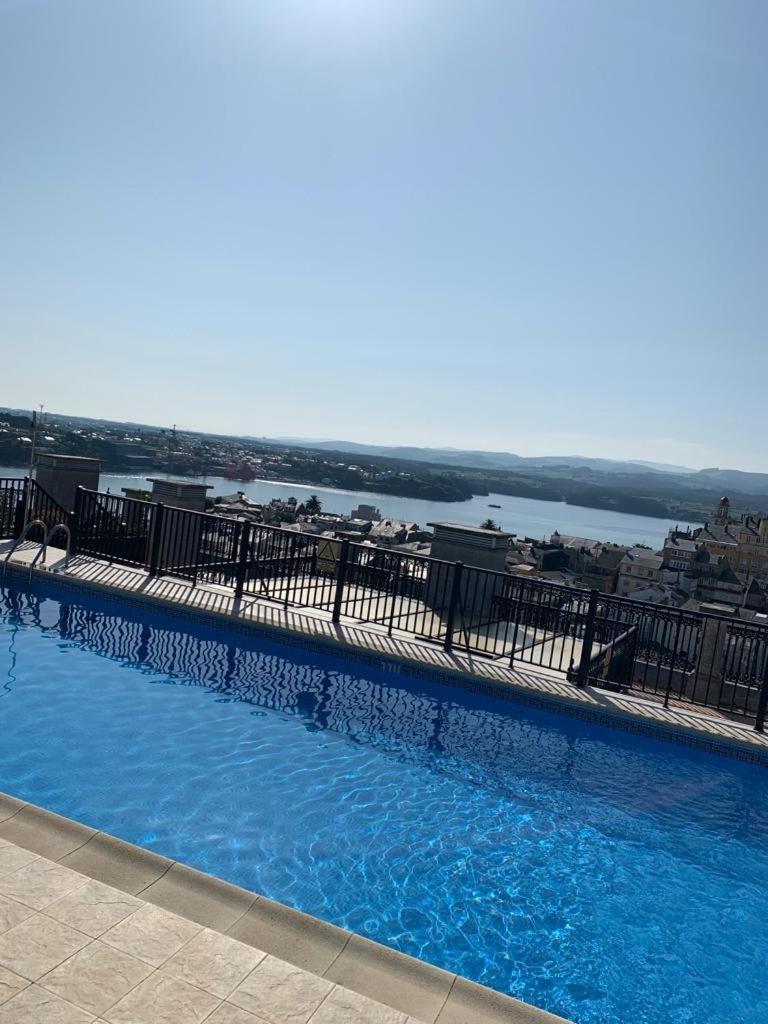 Moderno Piso Con La Mejor Terraza De Ribadeo Y Vistas Maravillosas Exterior photo