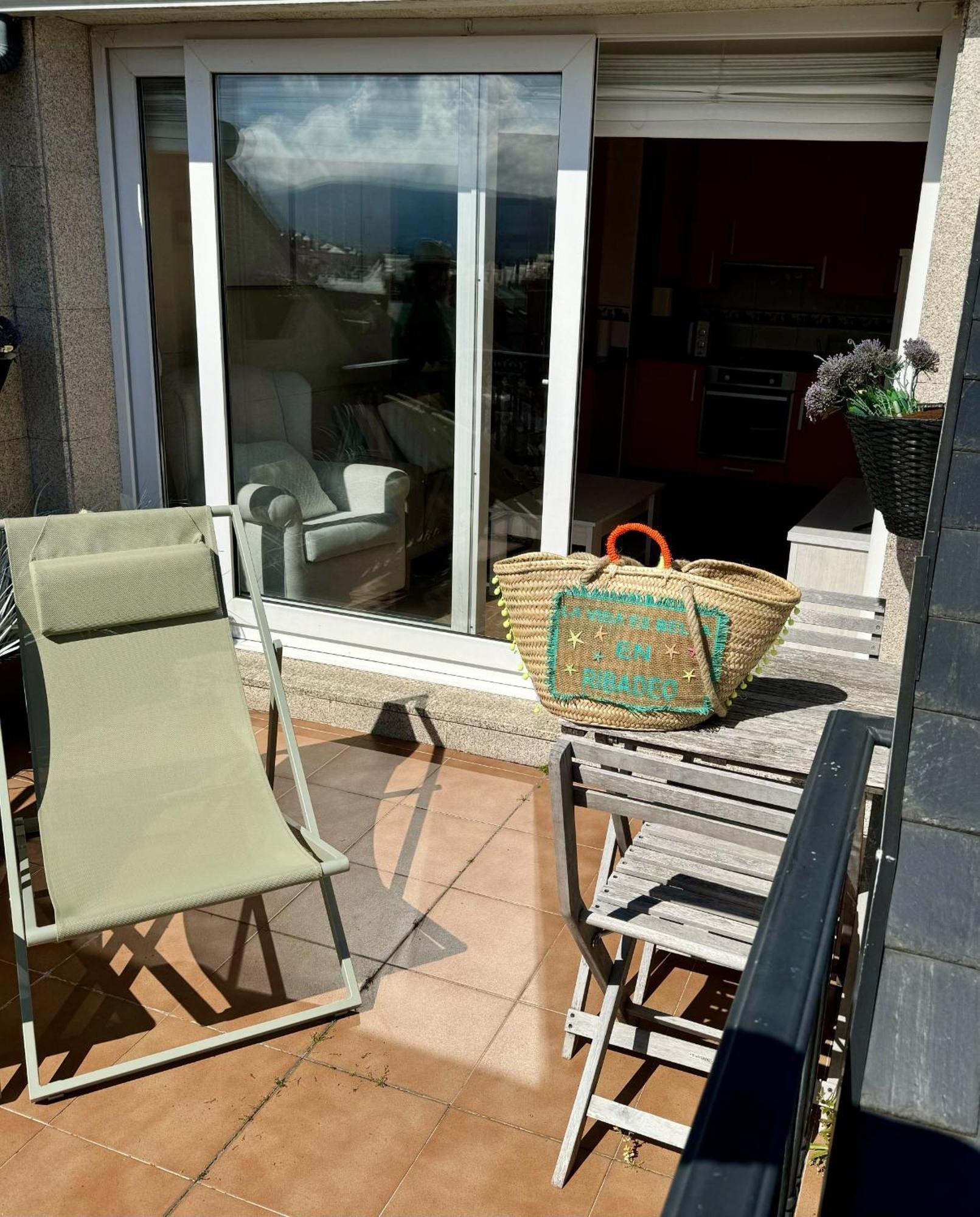 Moderno Piso Con La Mejor Terraza De Ribadeo Y Vistas Maravillosas Exterior photo